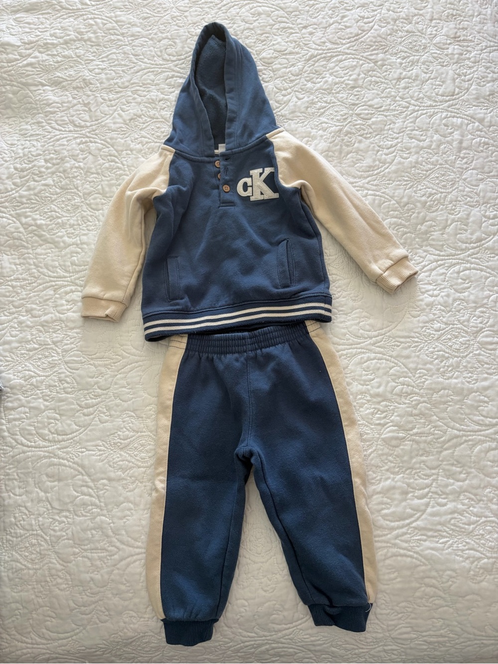 Calvin Klein Kids Navy and Cream Hooded Sweatpants Set